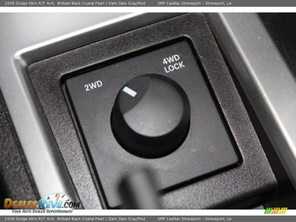 Controls of 2008 Dodge Nitro R/T 4x4 Photo #28
