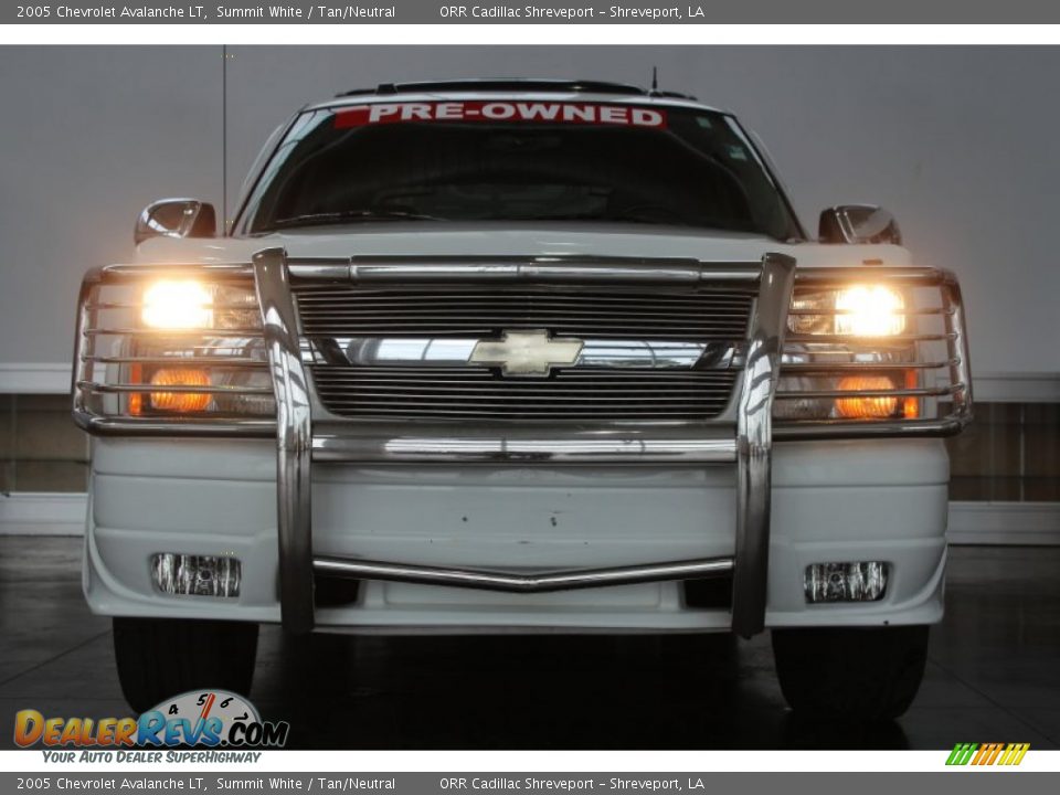 2005 Chevrolet Avalanche LT Summit White / Tan/Neutral Photo #8