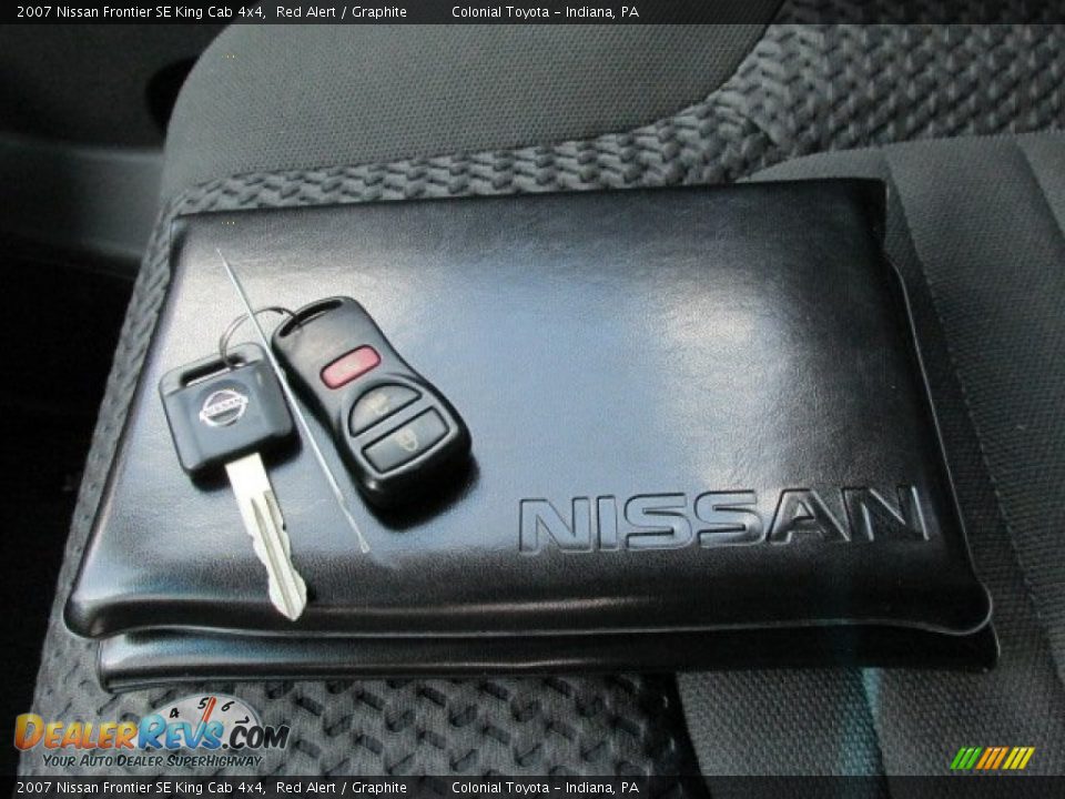 Keys of 2007 Nissan Frontier SE King Cab 4x4 Photo #17