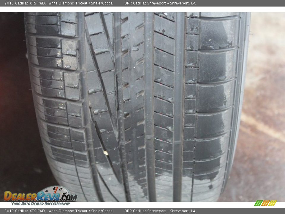2013 Cadillac XTS FWD White Diamond Tricoat / Shale/Cocoa Photo #12
