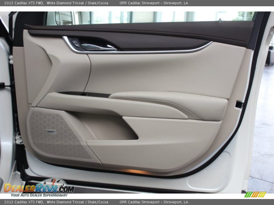 2013 Cadillac XTS FWD White Diamond Tricoat / Shale/Cocoa Photo #19
