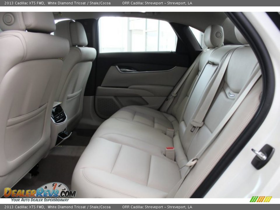 2013 Cadillac XTS FWD White Diamond Tricoat / Shale/Cocoa Photo #22
