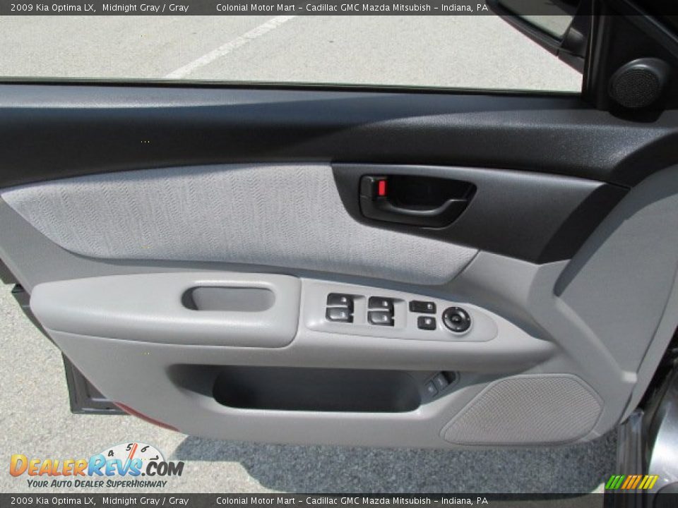 Door Panel of 2009 Kia Optima LX Photo #9