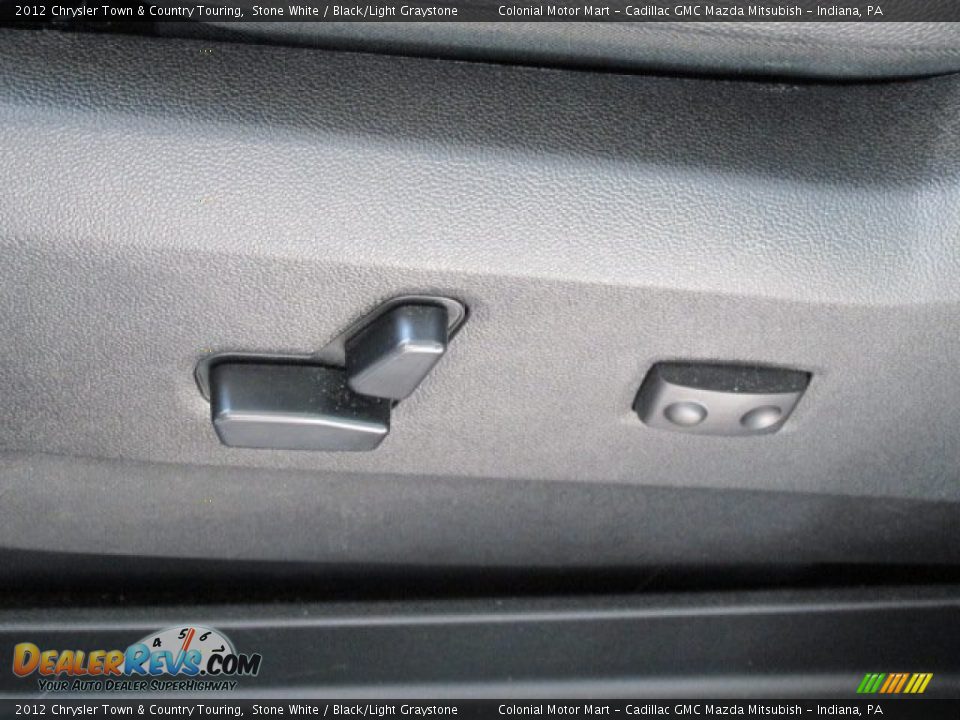 2012 Chrysler Town & Country Touring Stone White / Black/Light Graystone Photo #11
