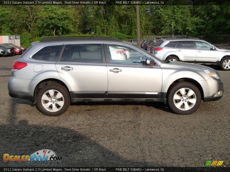 2011 Subaru Outback 2.5i Limited Wagon Steel Silver Metallic / Off Black Photo #4