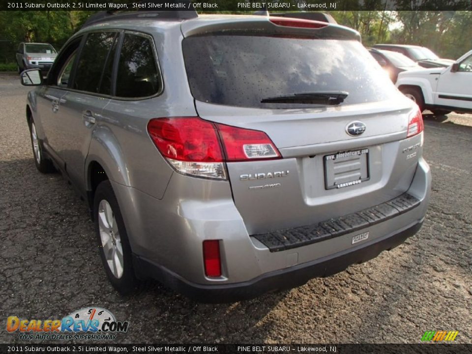 2011 Subaru Outback 2.5i Limited Wagon Steel Silver Metallic / Off Black Photo #9