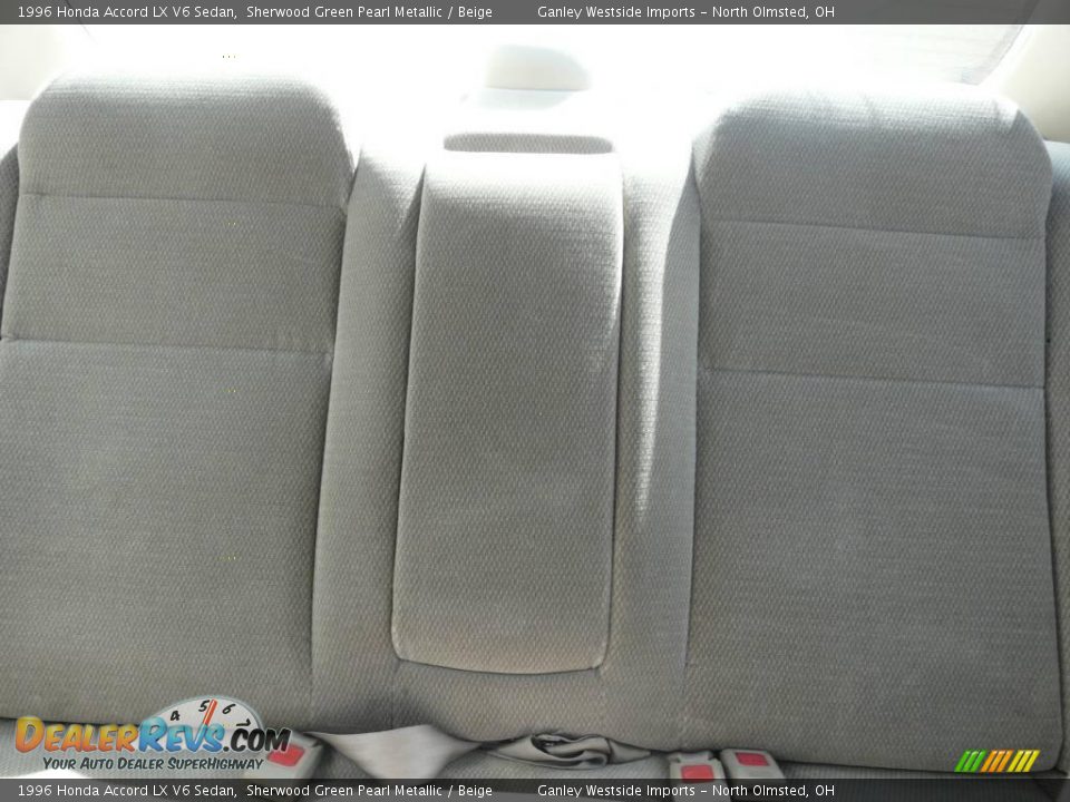1996 Honda Accord LX V6 Sedan Sherwood Green Pearl Metallic / Beige Photo #17