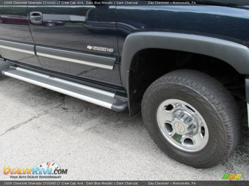 2006 Chevrolet Silverado 2500HD LT Crew Cab 4x4 Dark Blue Metallic / Dark Charcoal Photo #3