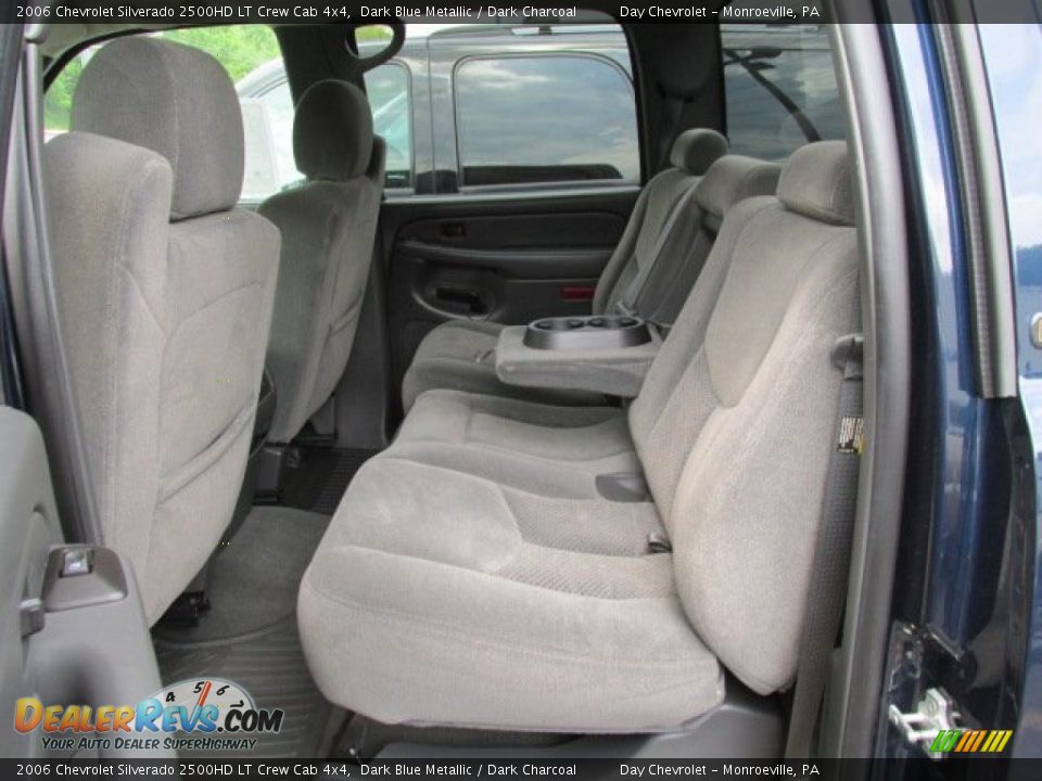 2006 Chevrolet Silverado 2500HD LT Crew Cab 4x4 Dark Blue Metallic / Dark Charcoal Photo #18
