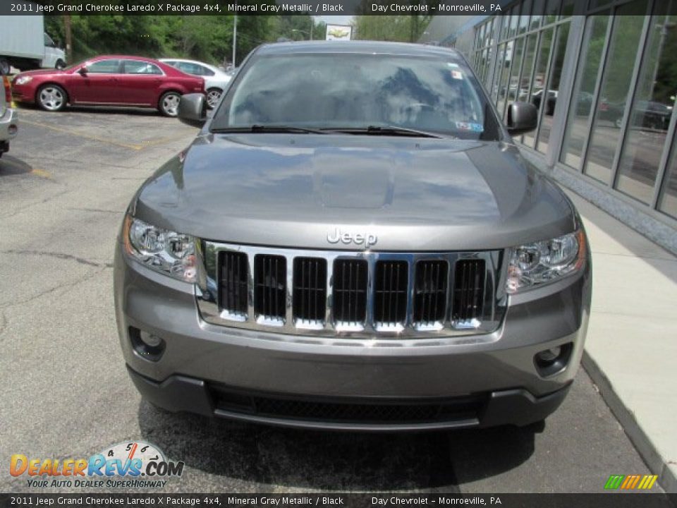2011 Jeep Grand Cherokee Laredo X Package 4x4 Mineral Gray Metallic / Black Photo #5
