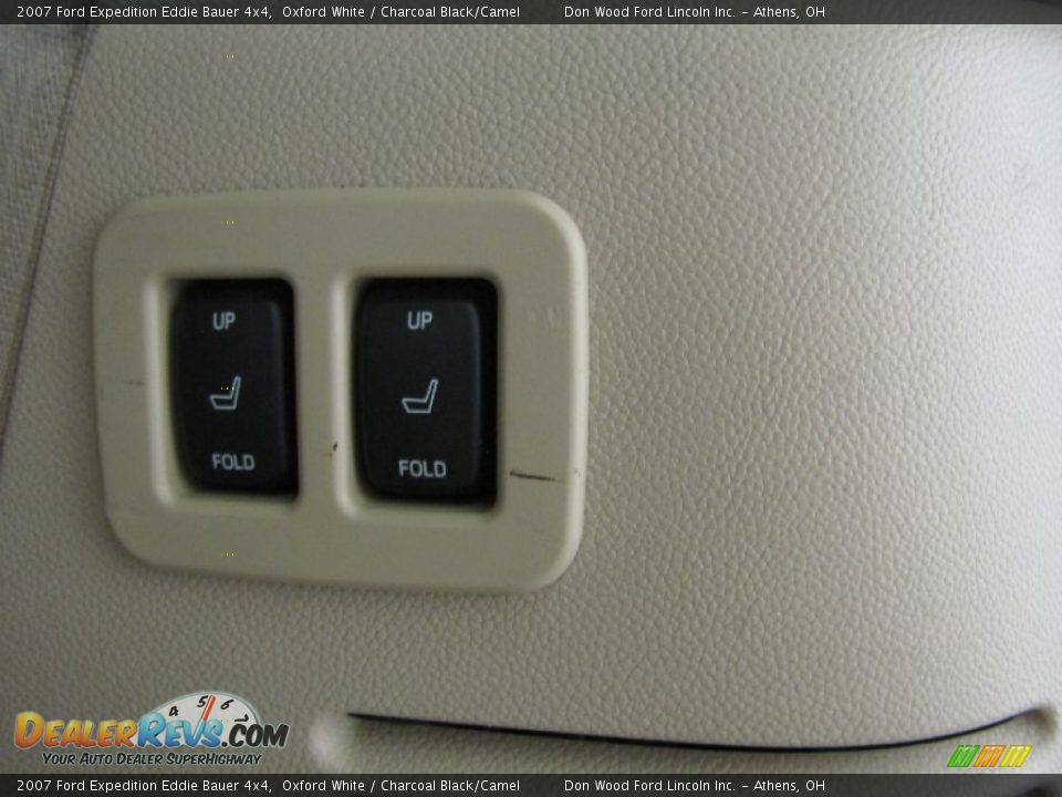 2007 Ford Expedition Eddie Bauer 4x4 Oxford White / Charcoal Black/Camel Photo #6