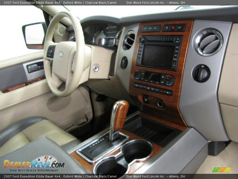 2007 Ford Expedition Eddie Bauer 4x4 Oxford White / Charcoal Black/Camel Photo #25