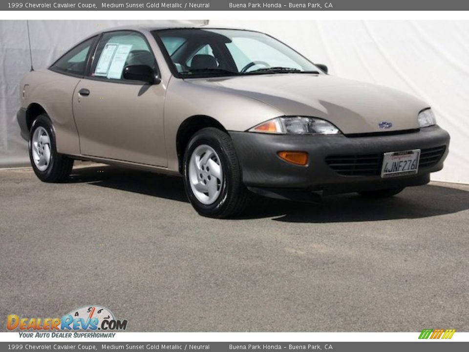 1999 Chevrolet Cavalier Coupe Medium Sunset Gold Metallic / Neutral Photo #1