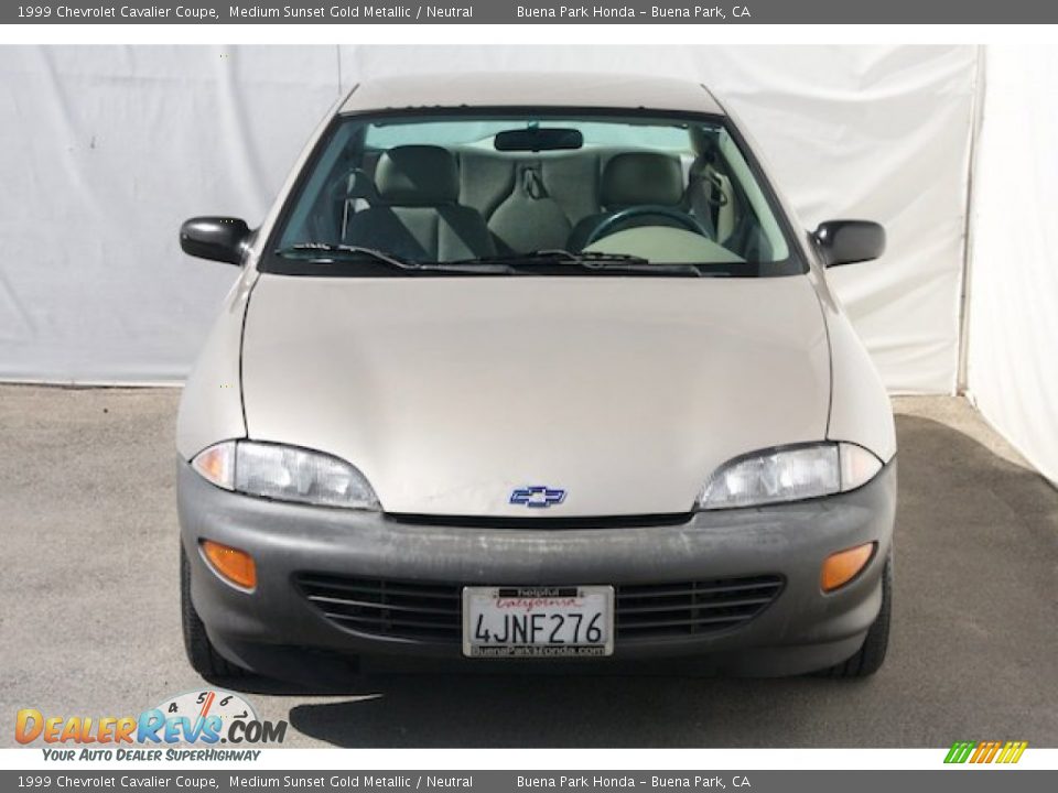 1999 Chevrolet Cavalier Coupe Medium Sunset Gold Metallic / Neutral Photo #7