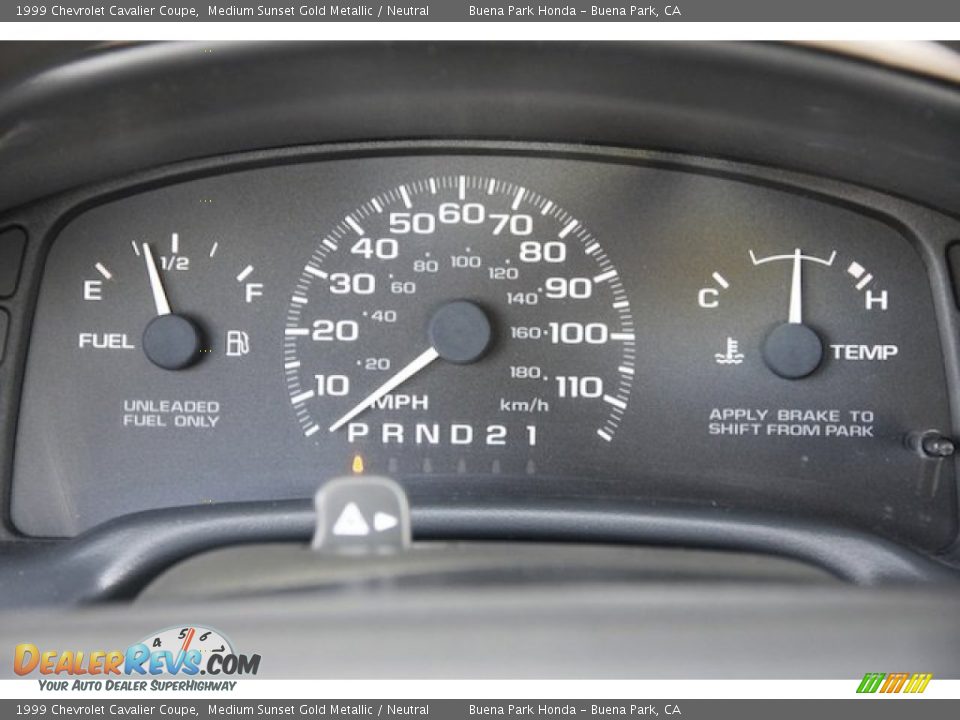 1999 Chevrolet Cavalier Coupe Medium Sunset Gold Metallic / Neutral Photo #19