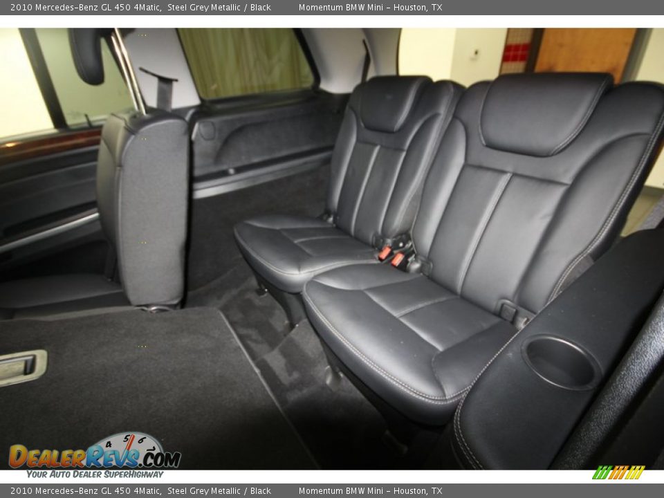 Rear Seat of 2010 Mercedes-Benz GL 450 4Matic Photo #15