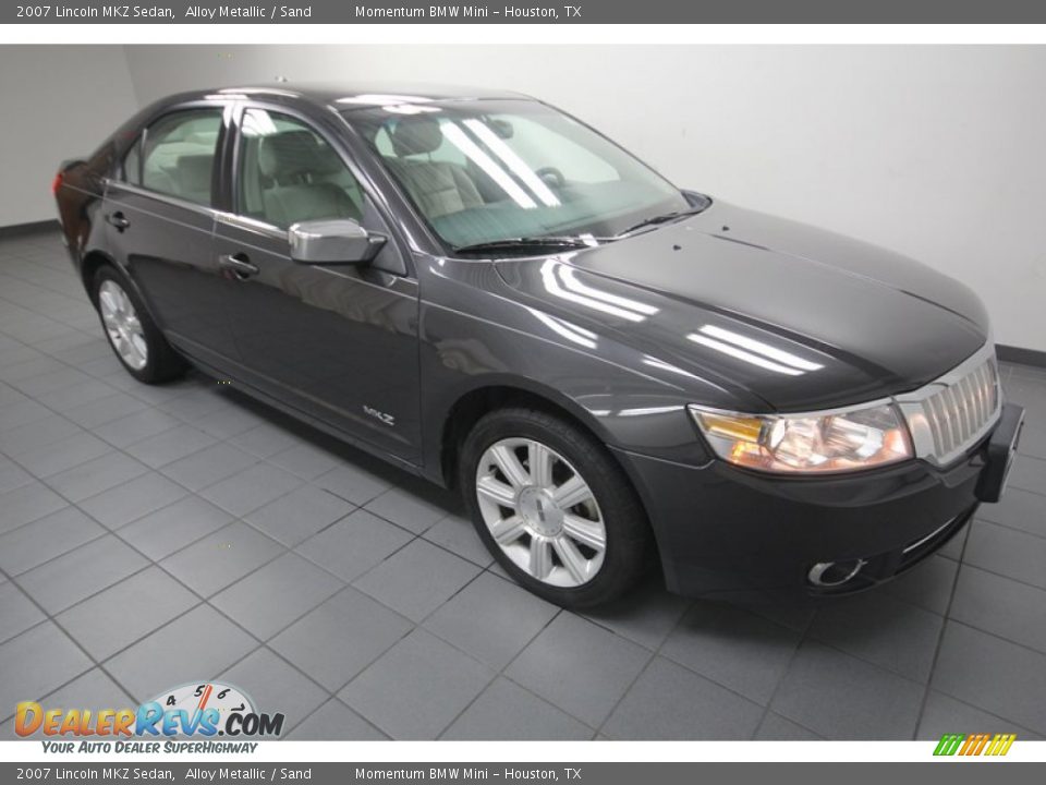 Front 3/4 View of 2007 Lincoln MKZ Sedan Photo #8