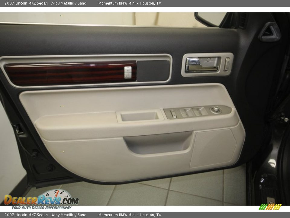 Door Panel of 2007 Lincoln MKZ Sedan Photo #14