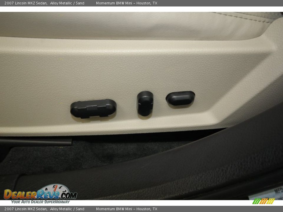 2007 Lincoln MKZ Sedan Alloy Metallic / Sand Photo #17