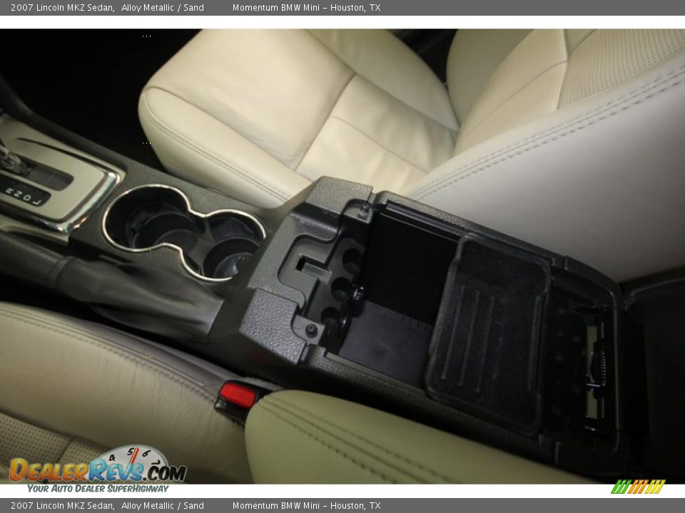 2007 Lincoln MKZ Sedan Alloy Metallic / Sand Photo #23