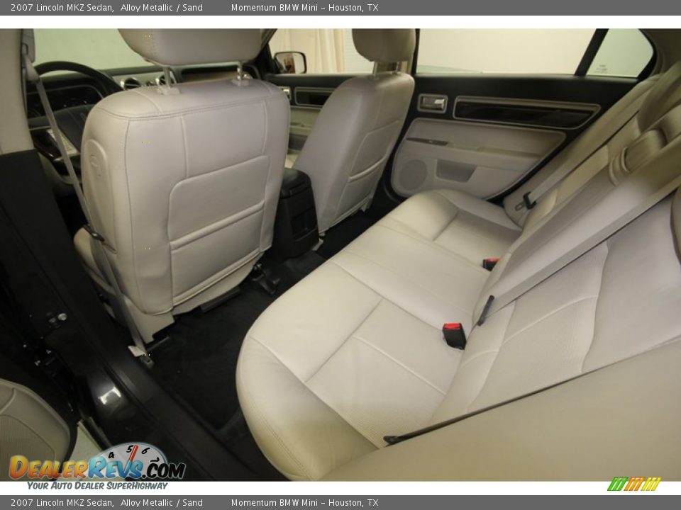 Rear Seat of 2007 Lincoln MKZ Sedan Photo #28