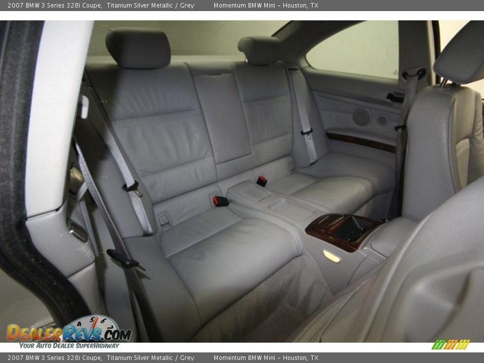2007 BMW 3 Series 328i Coupe Titanium Silver Metallic / Grey Photo #28