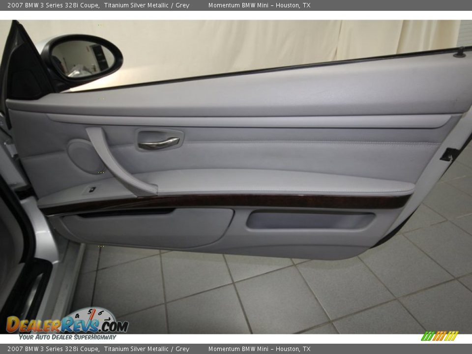 2007 BMW 3 Series 328i Coupe Titanium Silver Metallic / Grey Photo #31