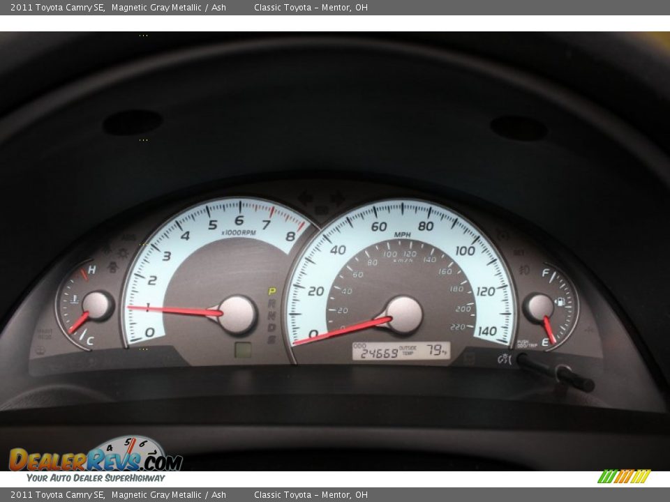 2011 Toyota Camry SE Magnetic Gray Metallic / Ash Photo #6