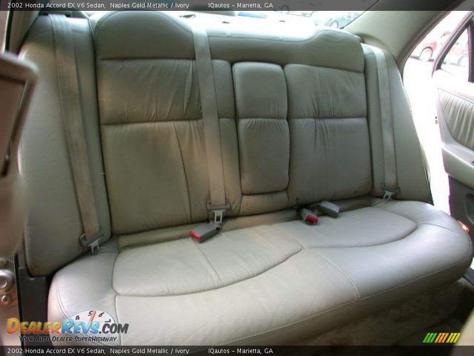 2002 Honda Accord EX V6 Sedan Naples Gold Metallic / Ivory Photo #6