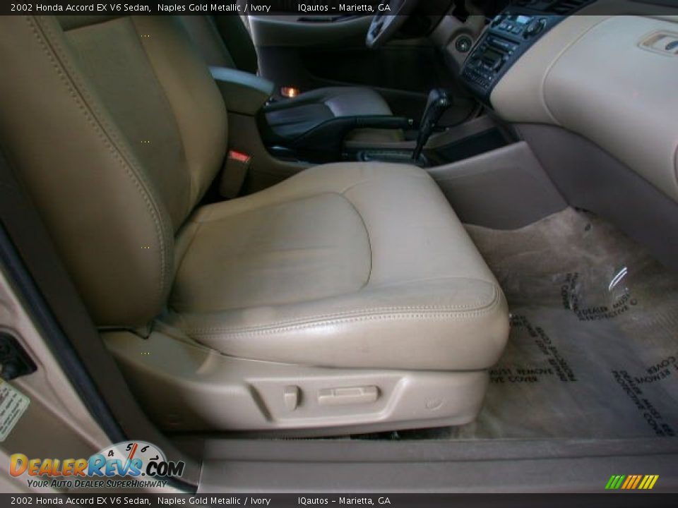 2002 Honda Accord EX V6 Sedan Naples Gold Metallic / Ivory Photo #14