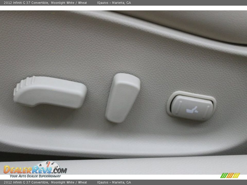 Controls of 2012 Infiniti G 37 Convertible Photo #32
