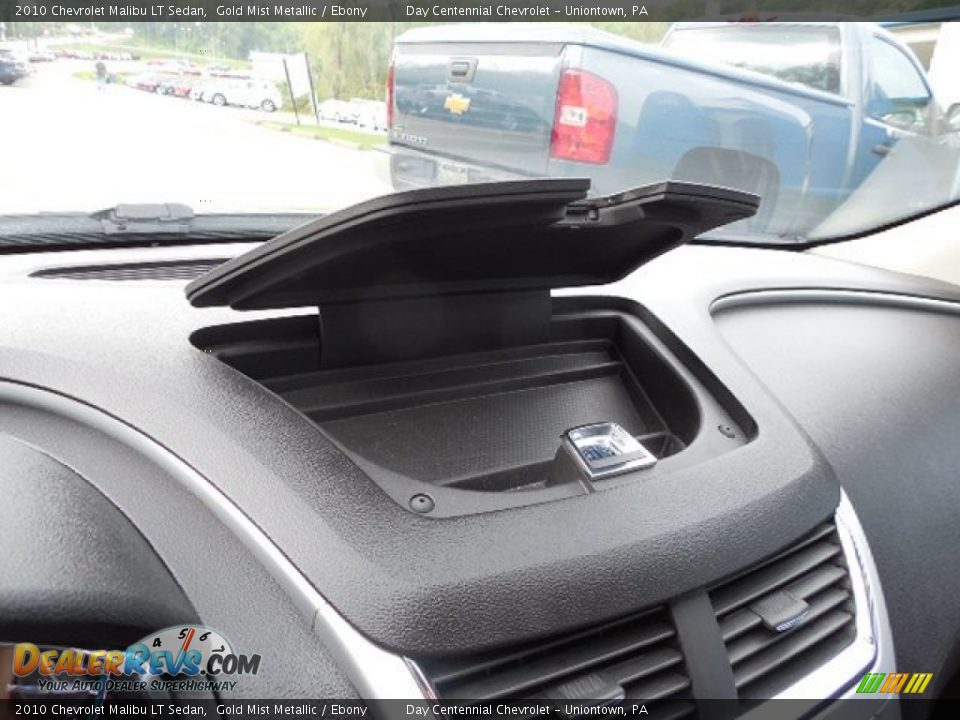 2010 Chevrolet Malibu LT Sedan Gold Mist Metallic / Ebony Photo #18
