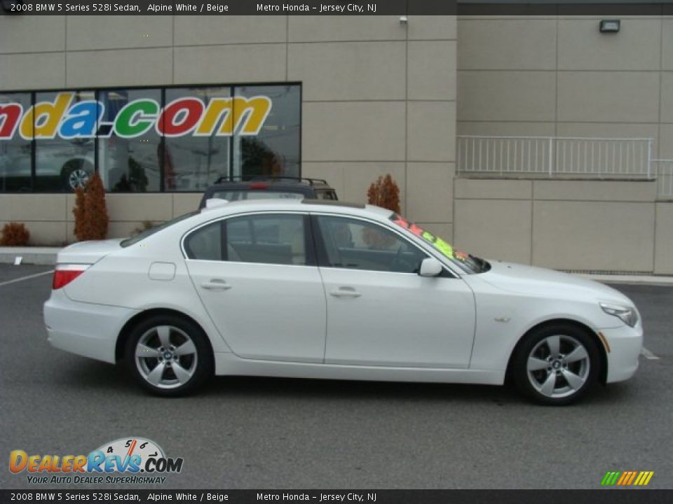 2008 BMW 5 Series 528i Sedan Alpine White / Beige Photo #3
