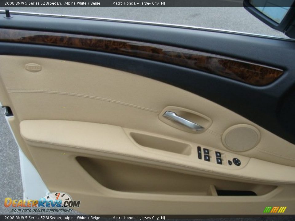 2008 BMW 5 Series 528i Sedan Alpine White / Beige Photo #7