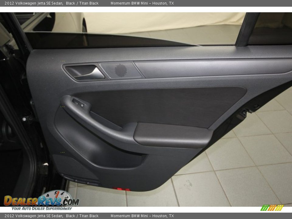 2012 Volkswagen Jetta SE Sedan Black / Titan Black Photo #31
