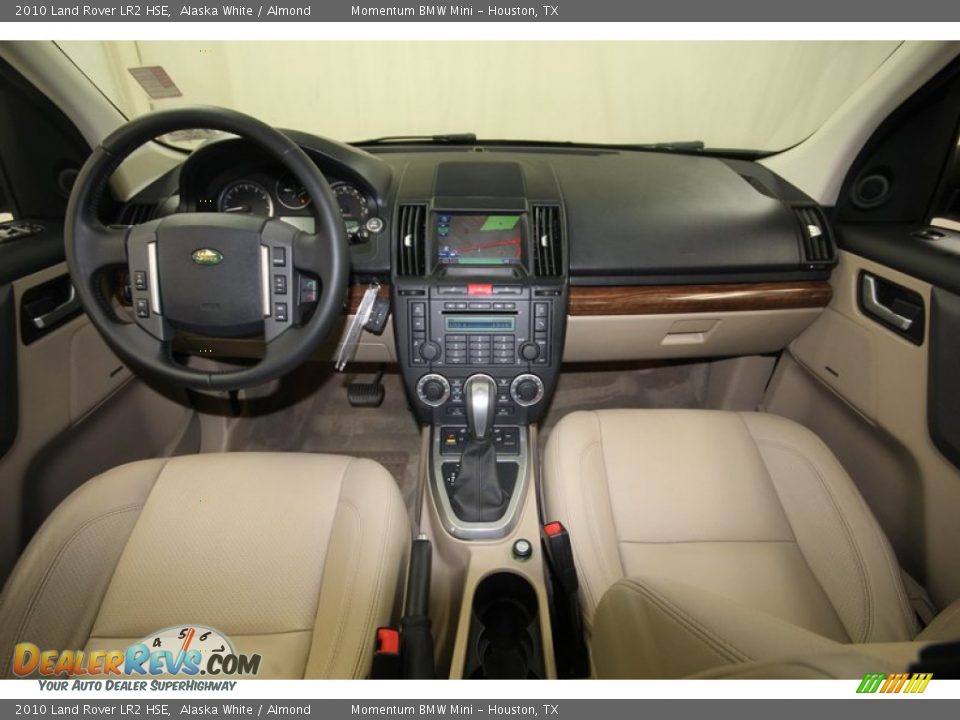 Dashboard of 2010 Land Rover LR2 HSE Photo #4