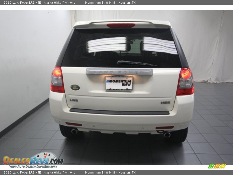 2010 Land Rover LR2 HSE Alaska White / Almond Photo #13