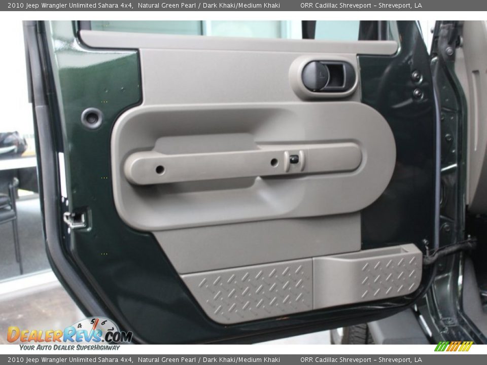 2010 Jeep Wrangler Unlimited Sahara 4x4 Natural Green Pearl / Dark Khaki/Medium Khaki Photo #18