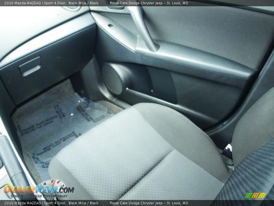 2010 Mazda MAZDA3 i Sport 4 Door Black Mica / Black Photo #13
