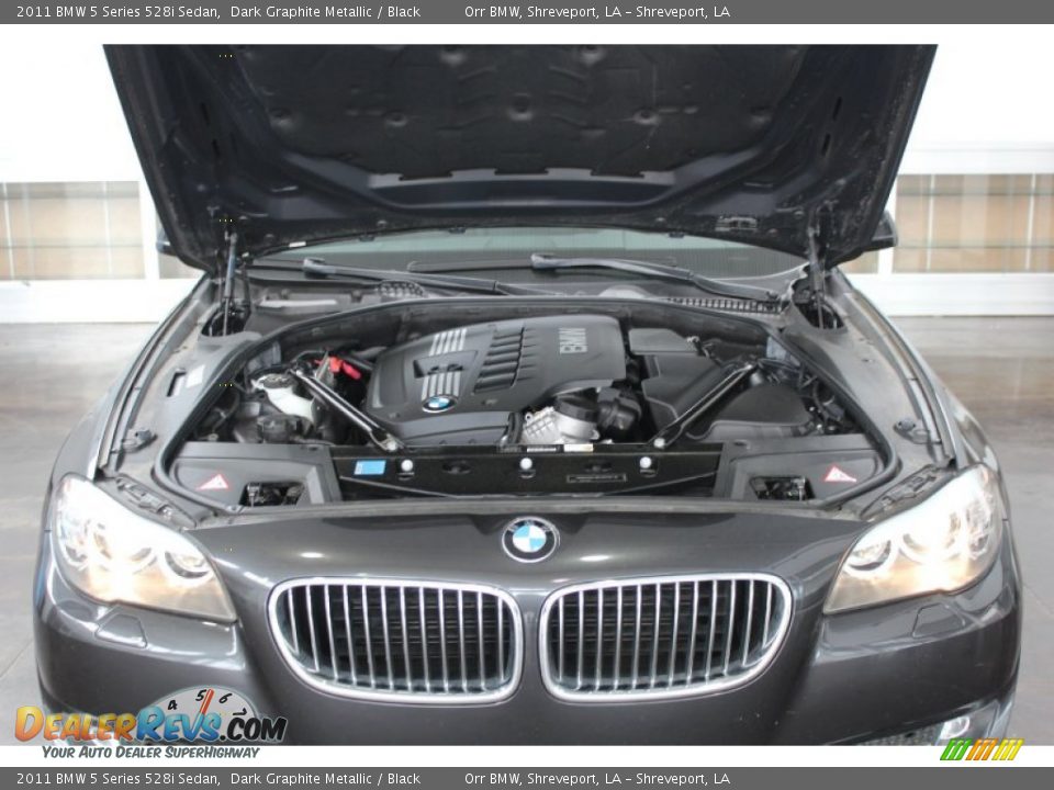 2011 BMW 5 Series 528i Sedan Dark Graphite Metallic / Black Photo #10