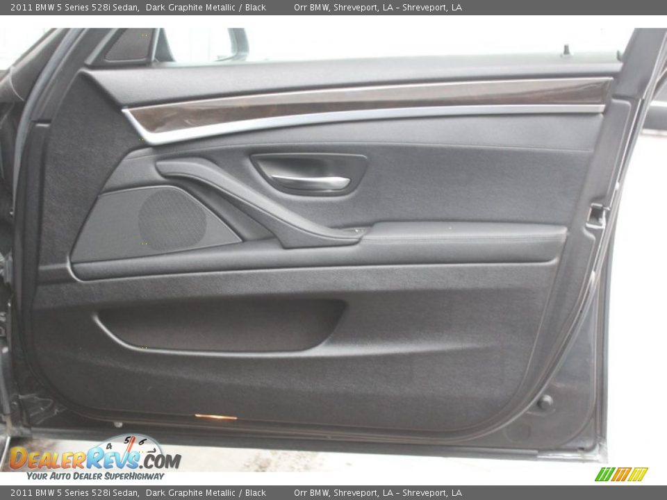 2011 BMW 5 Series 528i Sedan Dark Graphite Metallic / Black Photo #17