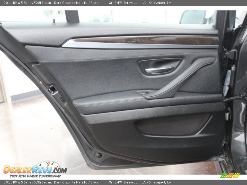 2011 BMW 5 Series 528i Sedan Dark Graphite Metallic / Black Photo #19