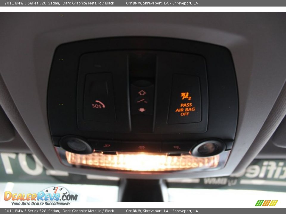 2011 BMW 5 Series 528i Sedan Dark Graphite Metallic / Black Photo #30