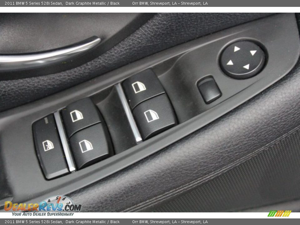 2011 BMW 5 Series 528i Sedan Dark Graphite Metallic / Black Photo #32