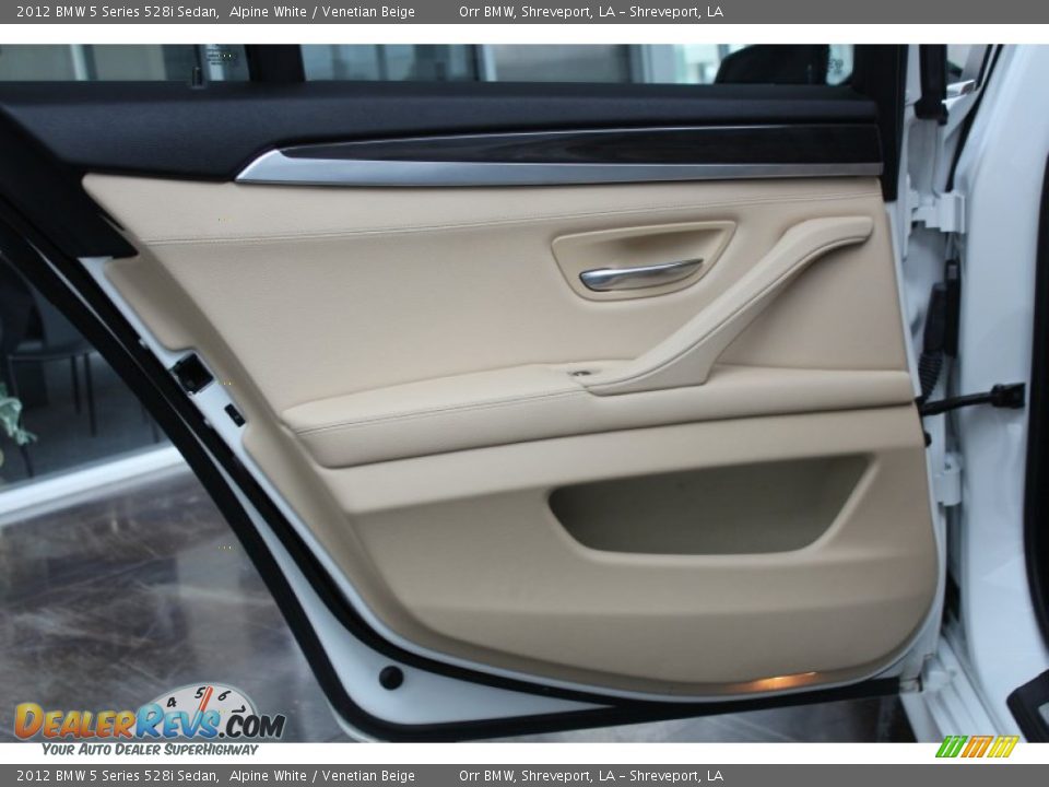 2012 BMW 5 Series 528i Sedan Alpine White / Venetian Beige Photo #20