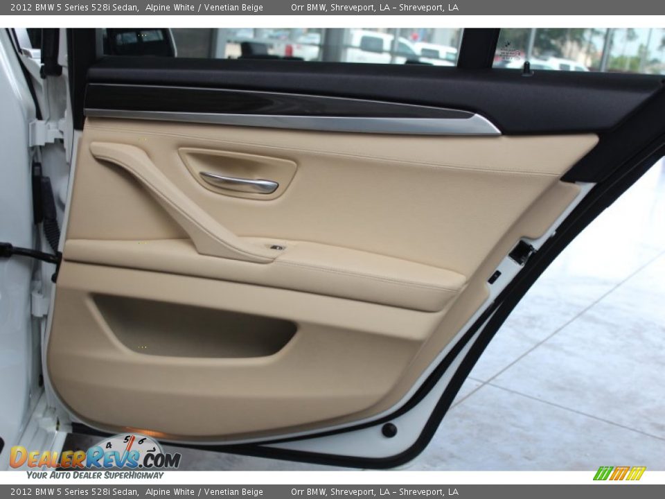 2012 BMW 5 Series 528i Sedan Alpine White / Venetian Beige Photo #22