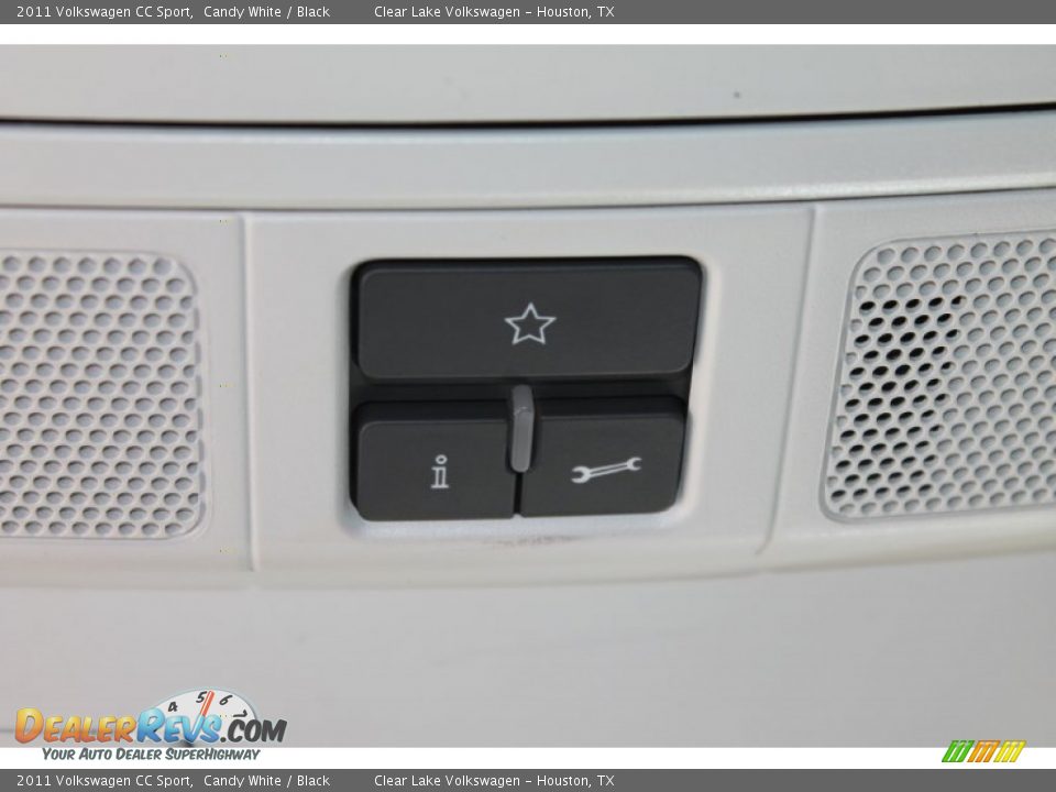 2011 Volkswagen CC Sport Candy White / Black Photo #19
