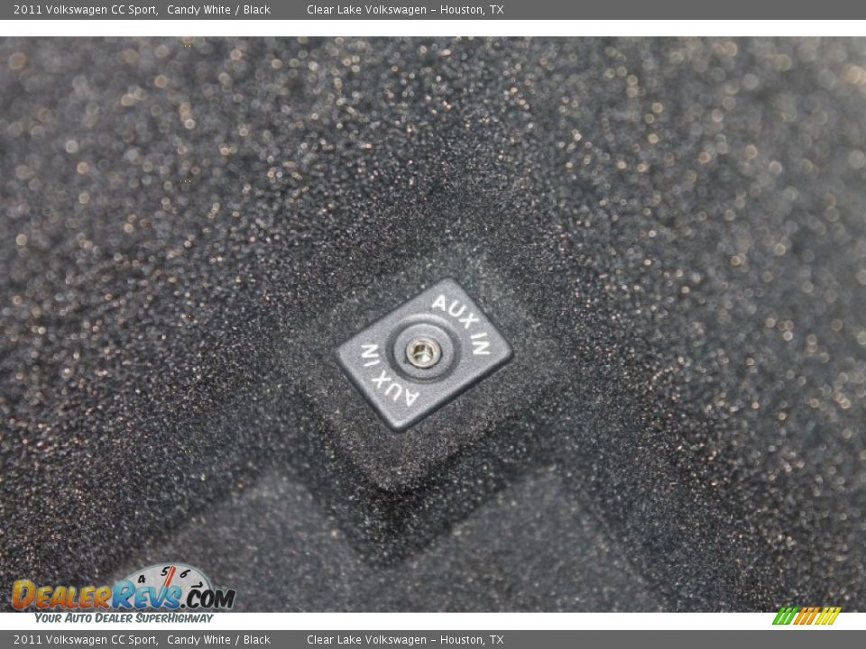 2011 Volkswagen CC Sport Candy White / Black Photo #23