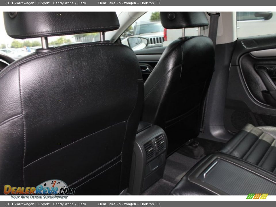 2011 Volkswagen CC Sport Candy White / Black Photo #30