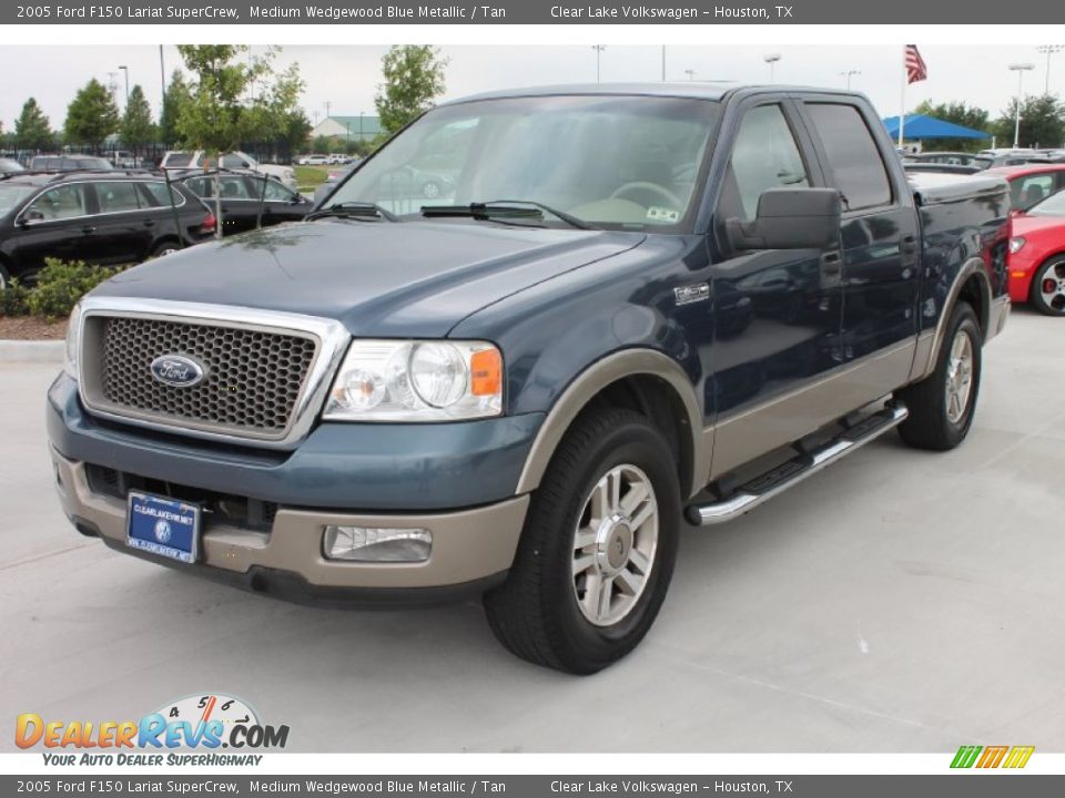 2005 Ford F150 Lariat SuperCrew Medium Wedgewood Blue Metallic / Tan Photo #3